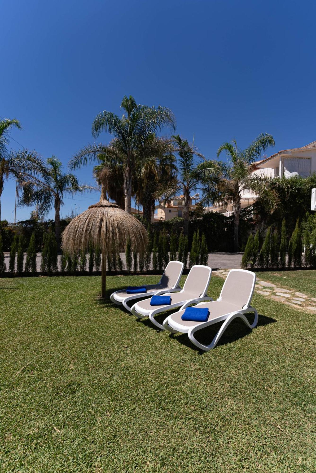 Angeles Beach I By Ele Apartments Velez Malaga Eksteriør billede